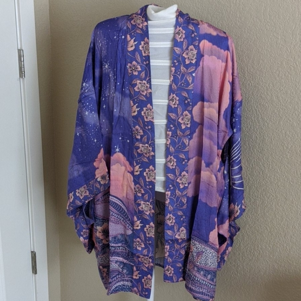 Spell and the Gypsy Luna Robe